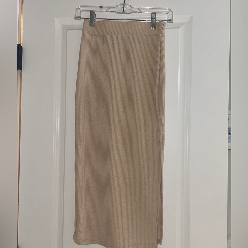 2 midi skirts bundle
